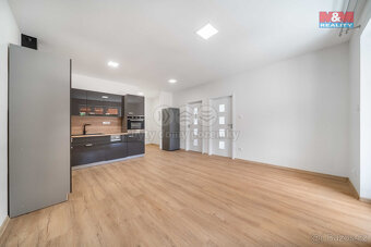 Pronájem rodinného domu, 3+kk s ter., 49 m², Obecnice - 13