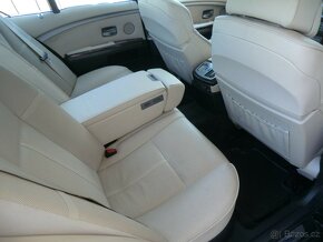 prodám BMW 750i - 13