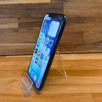 IPhone 11 Pro 64GB, zelený (rok záruka) - 13