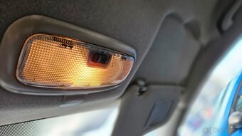 Ford Fusion 2006, 1.4 TDCI, 59 kW, nová STK, tažné+sada kol - 13