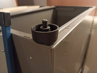 Kancelářské stoly Techo - 13