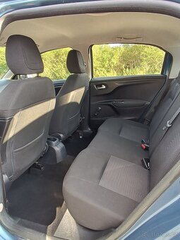 Peugeot 301 ,1,2 , 53 KW - 13