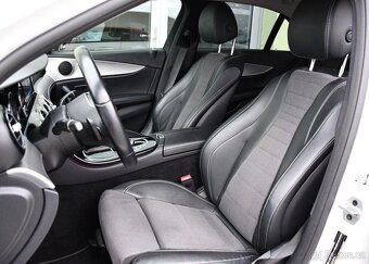 Mercedes-Benz Třídy E 220d 4M NEZ.TOP LED TAŽNÉ - 13