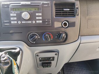 Ford Transit s obytnou vestavbou 9 míst - 13