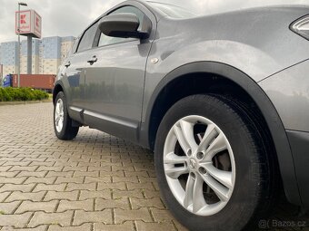 Nissan Qashqai 1.6 i - 13