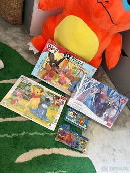 Vhodné jako dárek - sada puzzlí, pexeso, tužky - 13
