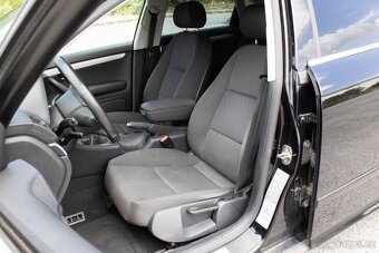 Audi A4 2.0 TDI Premium quattro - 13