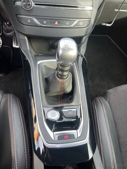 Peugeot 308 GT, benzín, 2015/04, 151kW. - 13