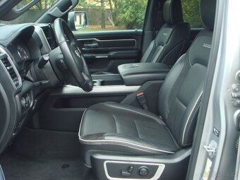 Dodge RAM 3.0 diesel 194kw 2023 23tkm Laramie DPH - 13