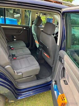 Touran 2.0Tdi - 13