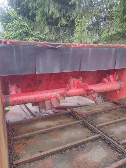 Zetor 8011, rozmetadlo hnoje RUR 60, silážní přívěs 7t. - 13