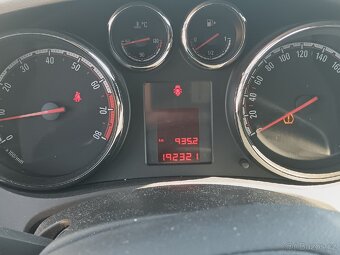 Opel MERIVA - 13