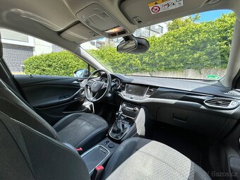 Opel Astra K Sports Tourer, najeto 87.984 km, modrá - 13