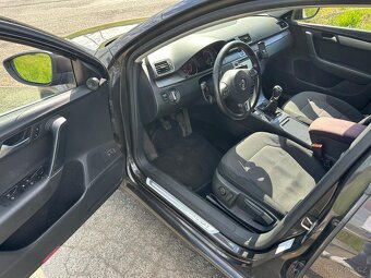 Volkswagen Passat b7 2.0tdi 103kw cr highline - 13