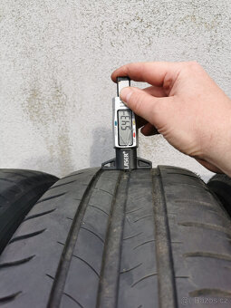 205/65R15 letní Renault Fluence 6,5x15 5x114,3 ET 43 - 13