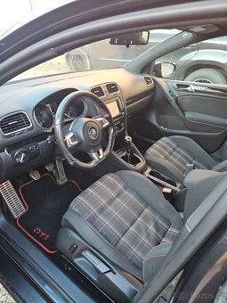 Volkswagen Golf 6 GTI - 13