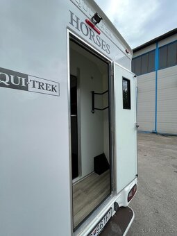 PEUGEOT SONIC 5 na prepravu zvierat - 13
