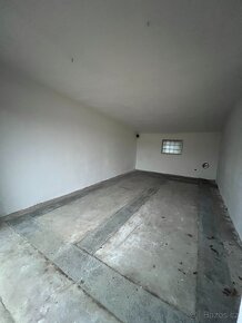 Prodám/pronajmu dvě propojené garáže v Rokycanech - 13