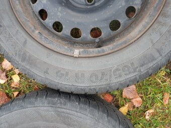 4xObutá zimní sada kol na ŠKODA CITIGO   BARUM 165/70 R14 - 13