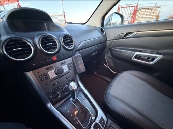 Opel Antara 2.2Dti Automat, tažné, Nová Stk - 13