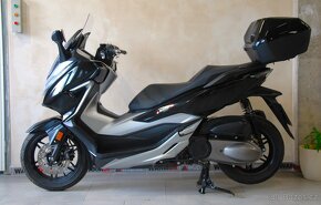 Honda Forza 300 ABS - původ ČR, 1.maj, 24 990 km - 13