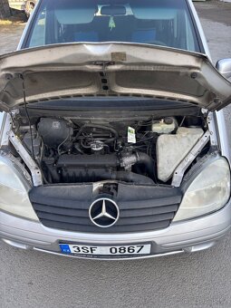 Mercedes Benz Vaneo - 13