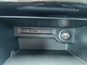 Prodám VW Touran 2.0 TDI 110kw - 13