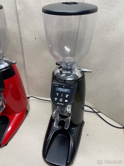 Repasované mlýnky Compak E6 - 13