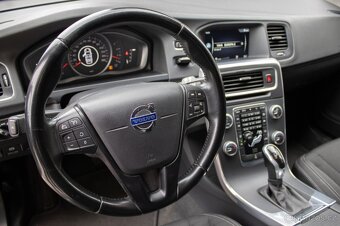 Volvo V60 A/T 84kW - 13