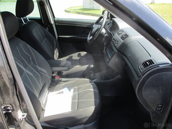 Škoda Fabia 1,2TSI 63kW GLX Klima DPH 2015 - 13
