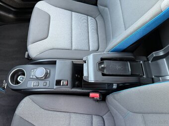 BMW i3 135KW 120Ah 2020 PROFI NAVI, KEYLESS, EL. ŠÍBR - 13