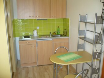 6ti apartmánový dům - termály Podhajská - 13