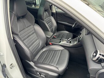 MG EHS PHEV Luxury 1.5 190kW AUT. 54tkm Panorama ACC kam360° - 13