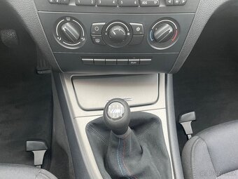 BMW 116i 90kw rok 2008 181000km super stav - 13