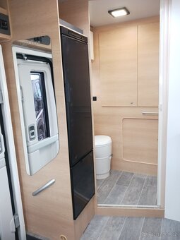 pronájem obytného vozu GiottiLine 350 Fiat Léto VOLNO - 13
