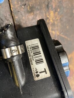 Motor 320D 110kw M47D20 Díly - 13