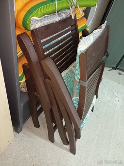Prodám hezkou polohovací zahradní sestavu - 13
