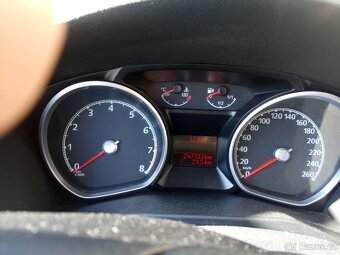 Prodám Ford Mondeo  1.6i 92 kW 2007 Benzin - 13