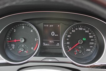 Volkswagen Passat 2.0 TDI, 110kW, DSG, SERVIS - 13