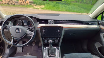 Volkswagen Passat B8 2.0TDi 110 kW - 13