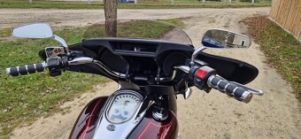 YAMAHA XV 1900 2010 - 13