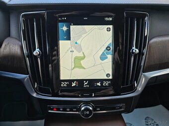 VOLVO V90 2,0 221kW B6 AWD 4x4 INSCRIPTION Auto 2021 ČR DPH - 13