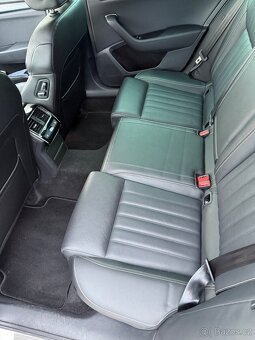 Škoda Superb. 110 kw. Webasto. Premium - 13