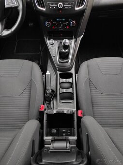 Ford Focus TITAN. 1.5 Eco.134kw-182PS,NOVÉROZVODY,EL.TAŽNÉ - 13