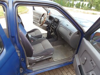 Nissan Double Cab 2.5 TD 4x4 tažné 3T k. ČR - 13