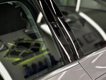 Audi a4 b9 2.0 TFSI 93.000KM manuál TOP STAV - 13