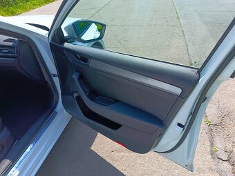 Škoda Superb 3 combi 2.0 TDI 110 kW Style plus, ACC, manual - 13