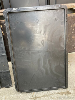 Ukládací box plastový, přepravka s víkem KLT 4622 za 200 kč - 13