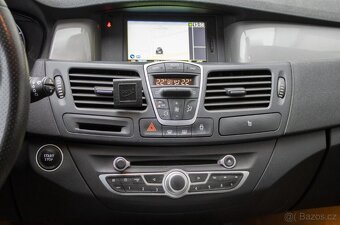 Renault Laguna Grandtour Grand 2.0 dCi 4control - 13