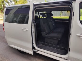 Peugeot Traveller 2,0 HDi Long /DPH / 8-míst/ - 13